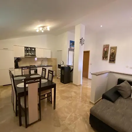 דירה Patricia זאדאר